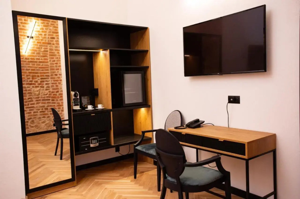 City Hostel