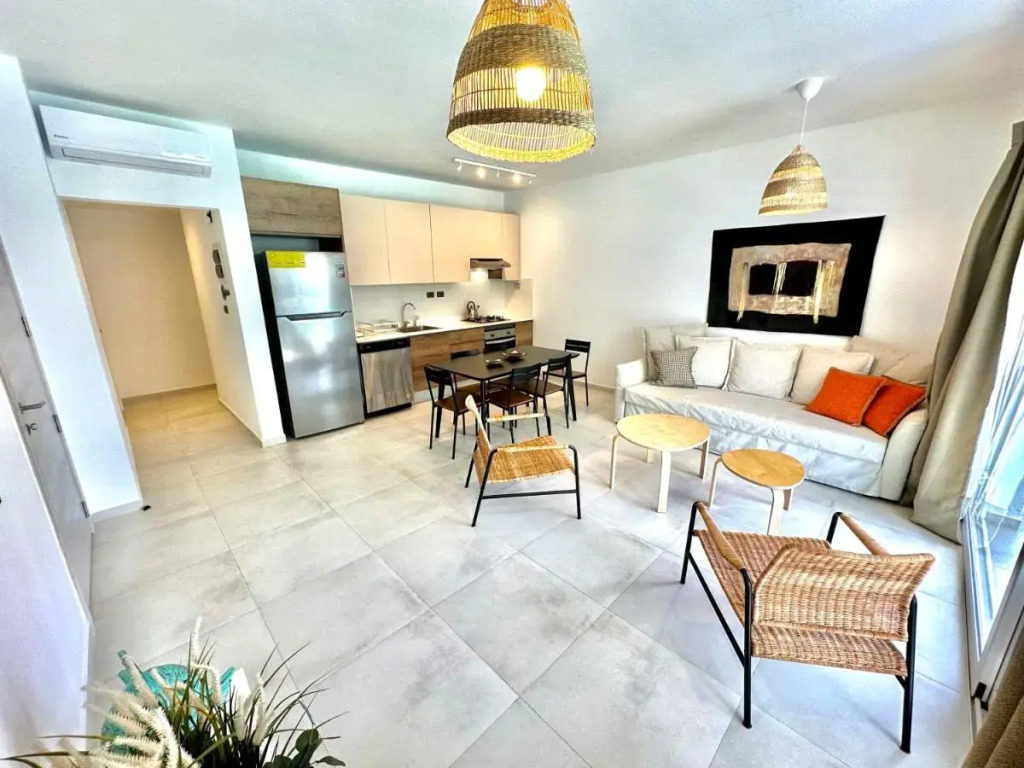 Estrella Dominicus Advantage