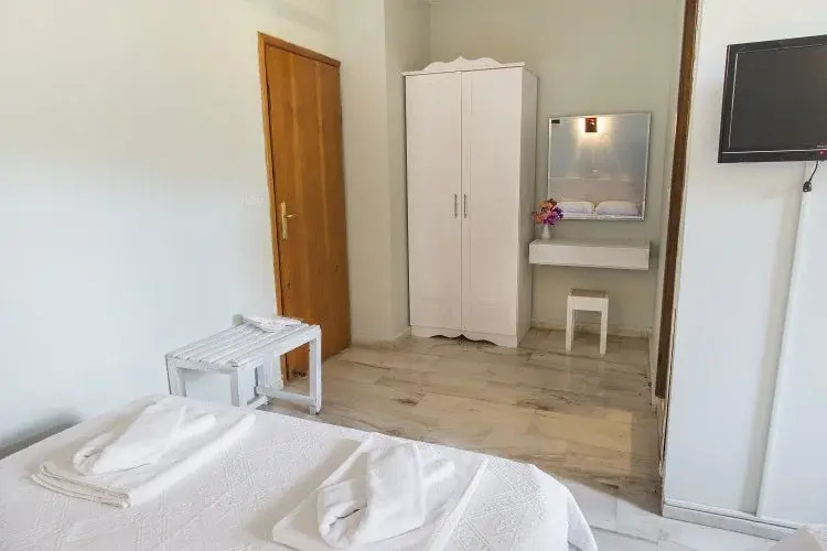 Cengiz Celik Hotel
