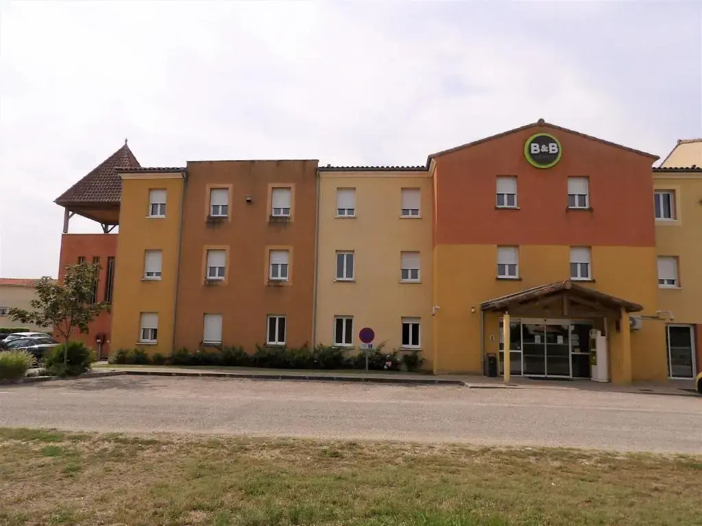 B&B HOTEL Agen Castelculier