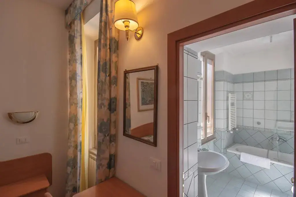 Hotel Tirreno