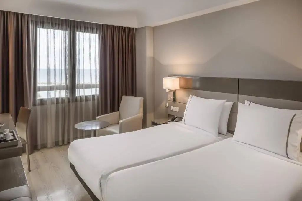 AC Hotel Iberia Las Palmas by Marriott