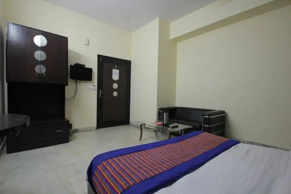 Hotel Mandakini Palace
