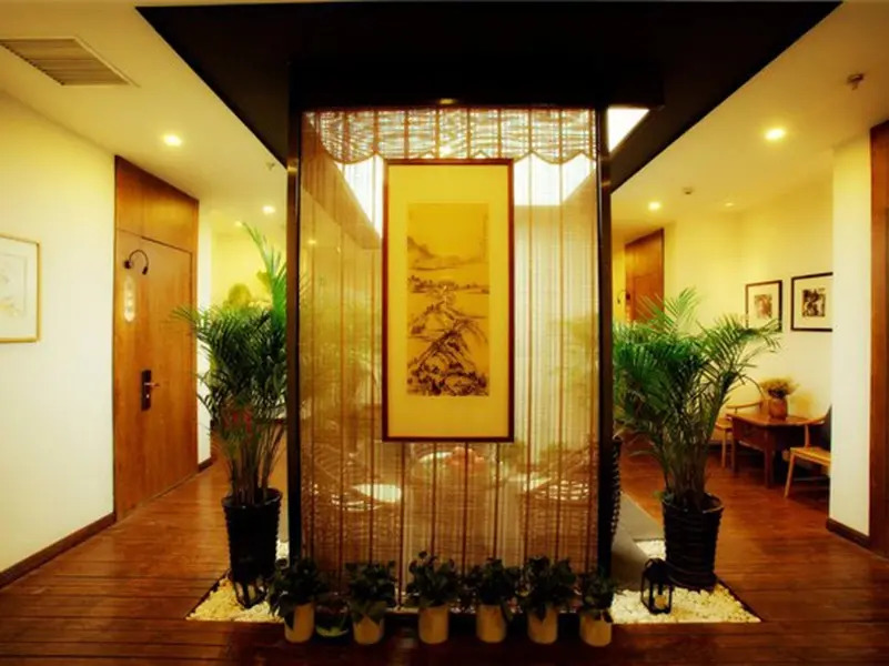 Zhengzhou Qianna Hotel