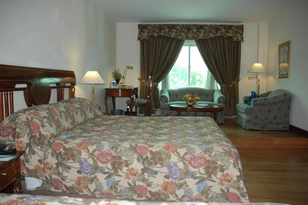 Islamabad Hotel