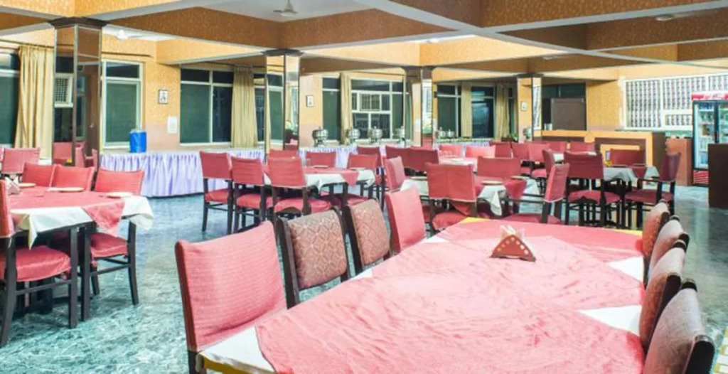 Shakunt Resort