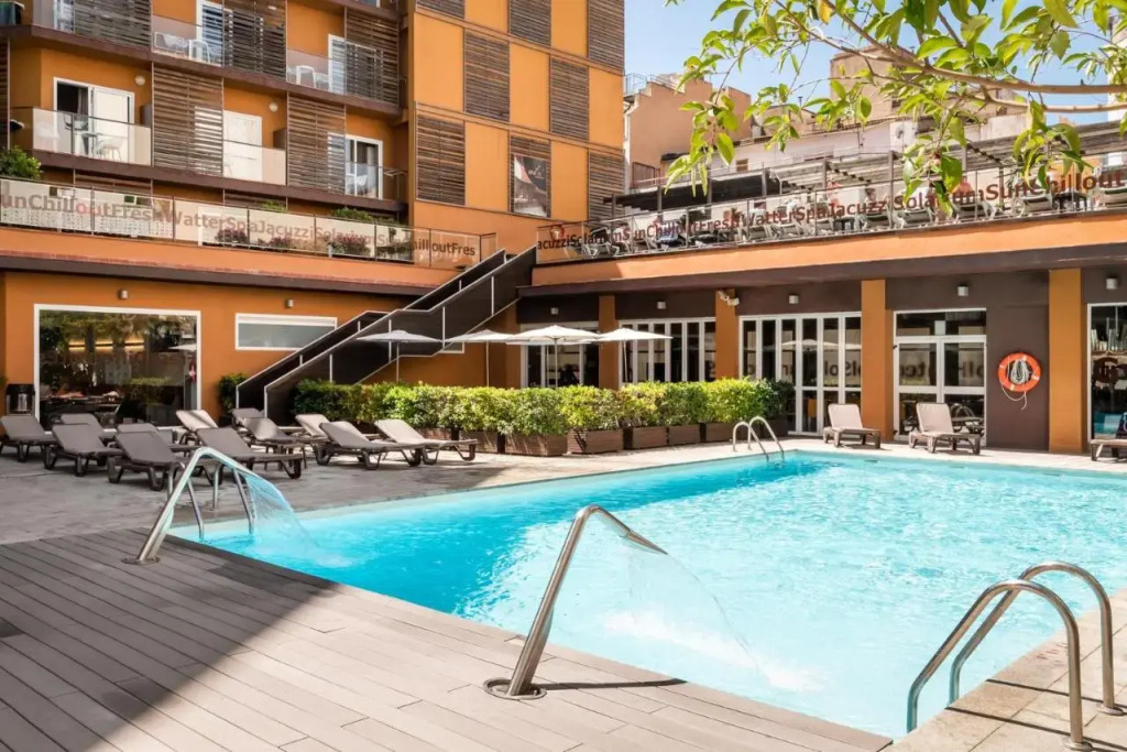 Отель Alegria Plaza Paris