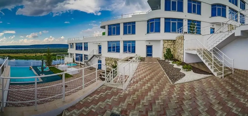 SKY-VILLAGE