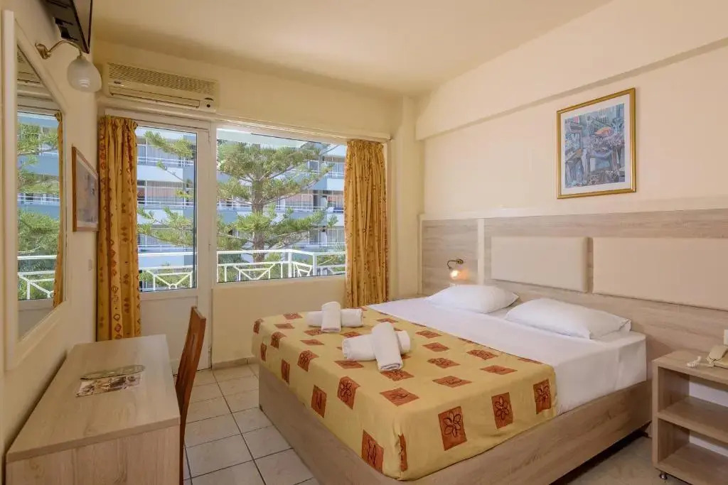 Eri Beach & Village Hotel