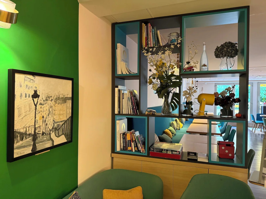Holiday Inn Paris Montmartre by IHG