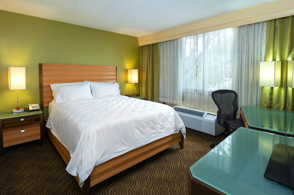 Holiday Inn San Jose-Silicon Valley by IHG