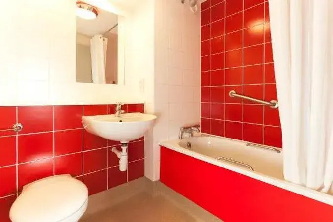 Travelodge London Fulham Hotel