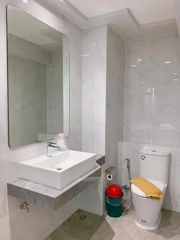 Miloft Sathorn Hotel
