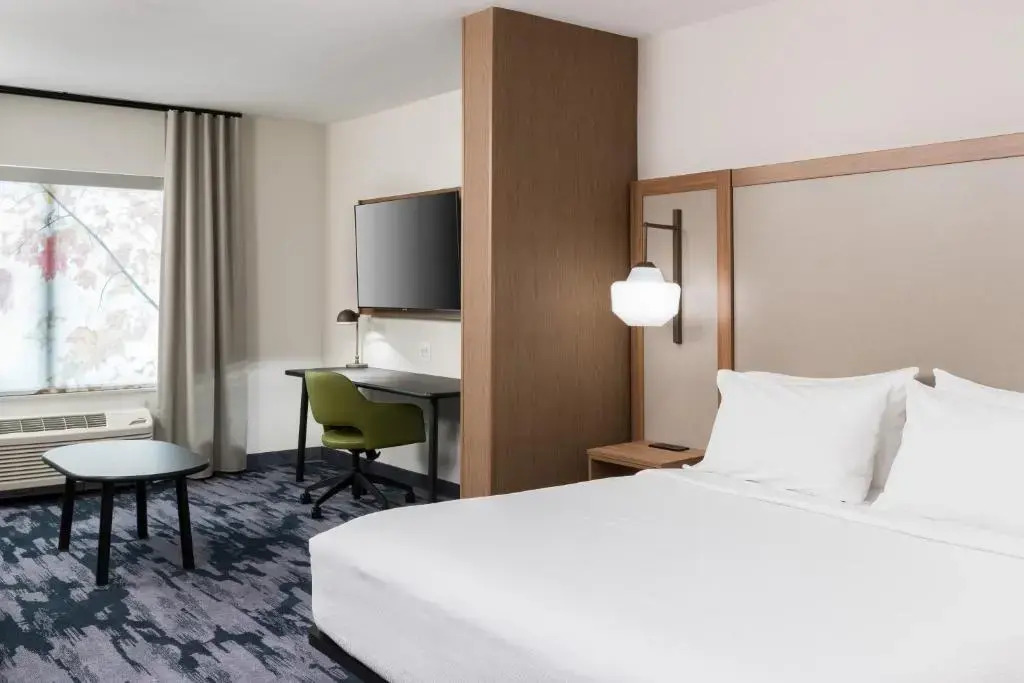 Отель Fairfield by Marriott Inn & Suites Savannah I-95 North