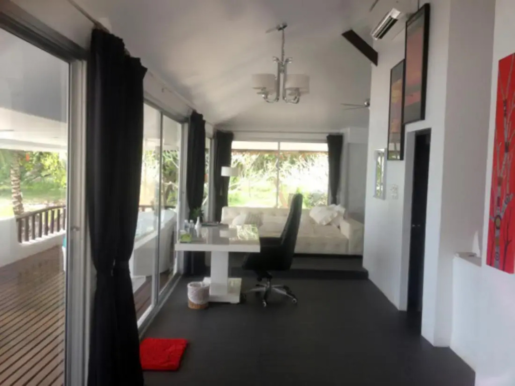 Las Palmas Boutique Hotel