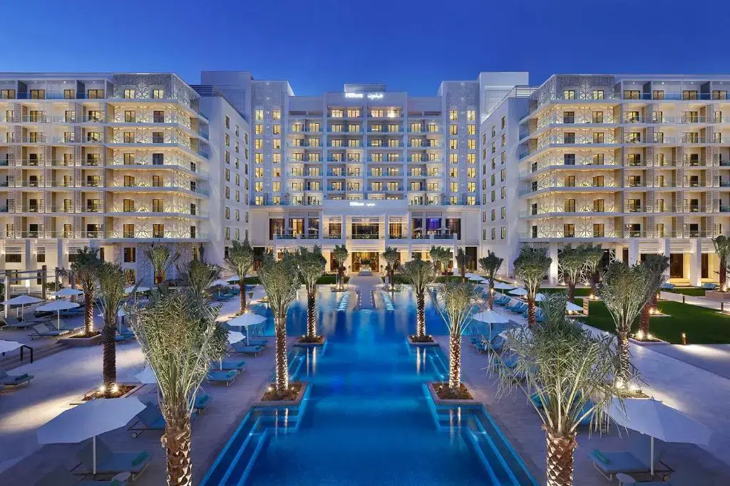Курортный отель Hilton Abu Dhabi Yas Island