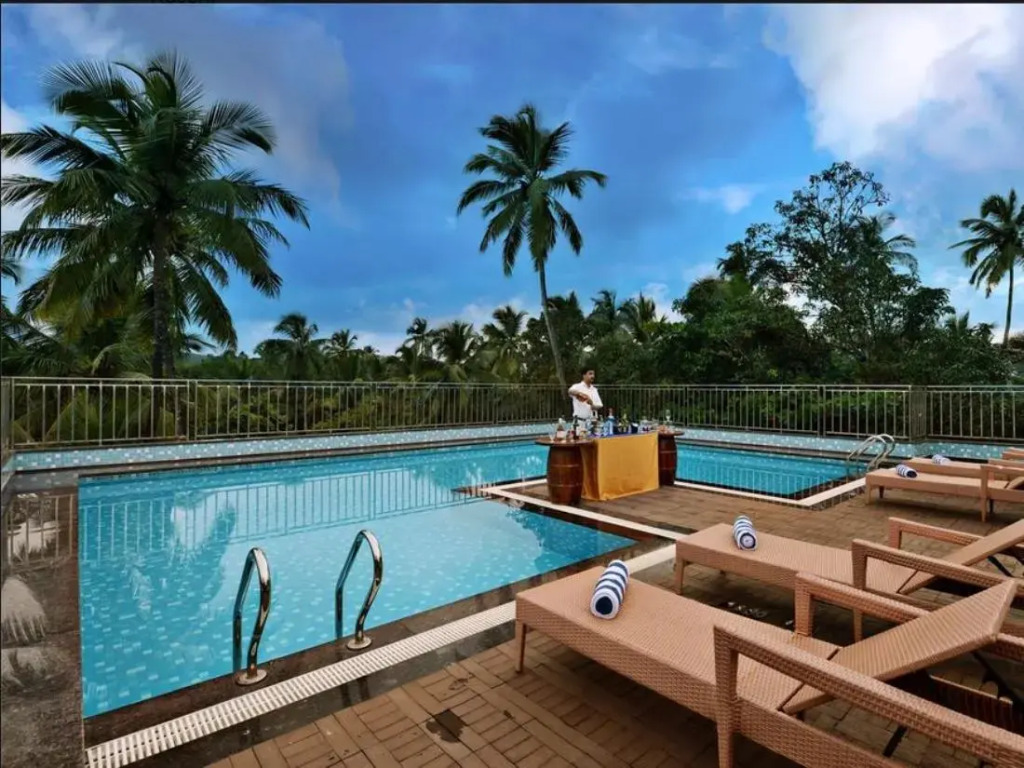 Hotel Meraden Opus , Anjuna Beach Goa