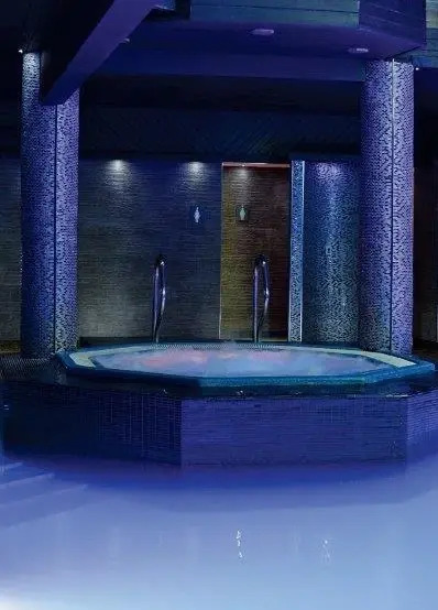 Lakes Hotel & Spa