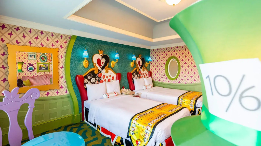 Tokyo Disneyland Hotel