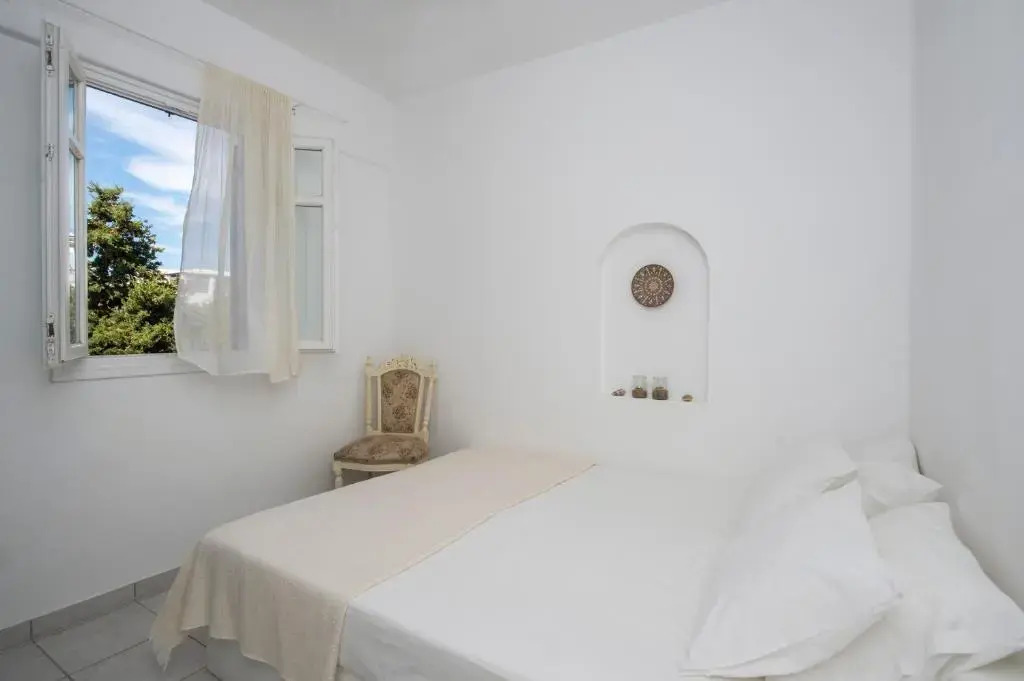 Cleopatra Seaside Homes, Logaras, Paros