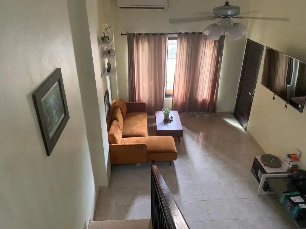 Cozy Palm Villa