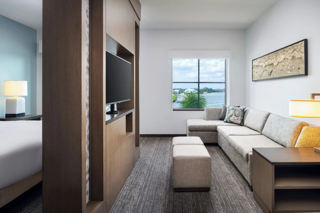 Hyatt House Naples 5th Avenue