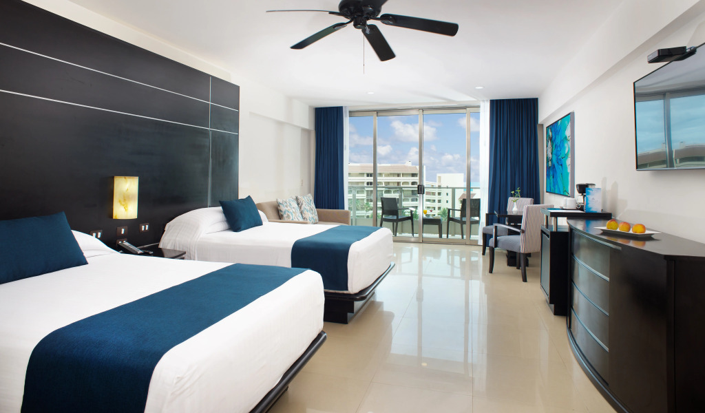 Отель Seadust Cancun Family Resort
