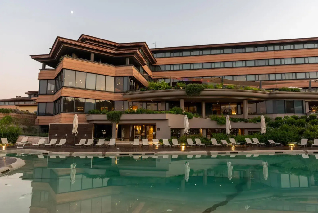 A.Roma Lifestyle Hotel