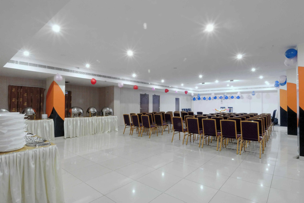 OYO 16539 Grand Sandarshini Inn