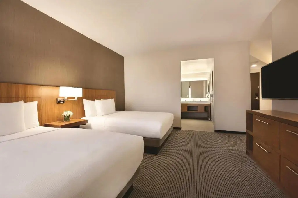 Hyatt Place at Anaheim Resort / Convention Center