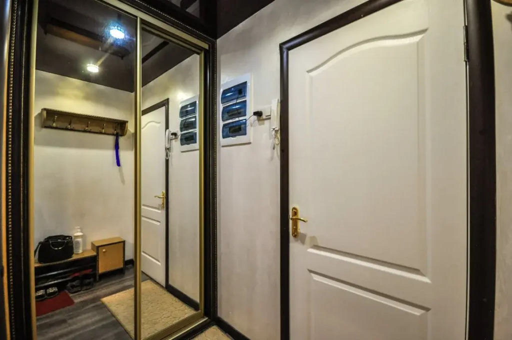 Na Prospekte Lenina Apartments