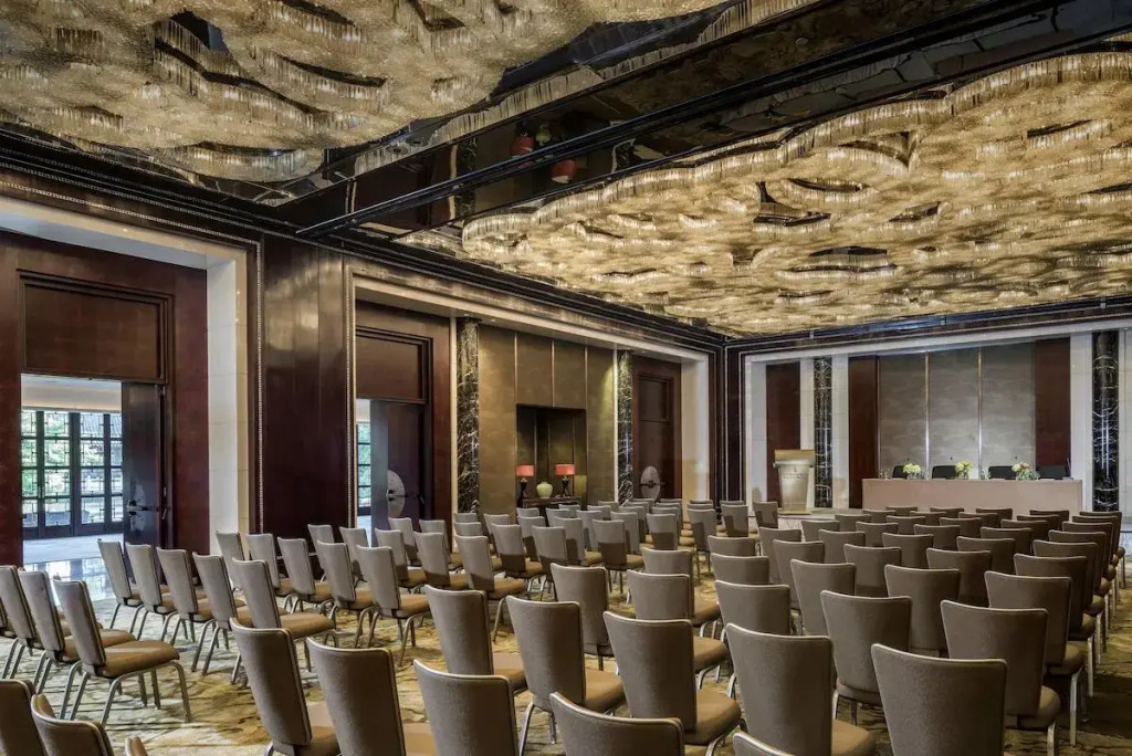 Four Seasons Hotel Hangzhou at West Lake