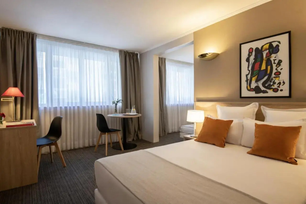 Le Cetai Cannes Beach Hotel