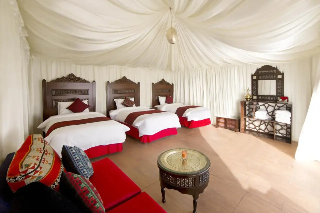 Wadi Rum Bubble Luxotel - Campsite