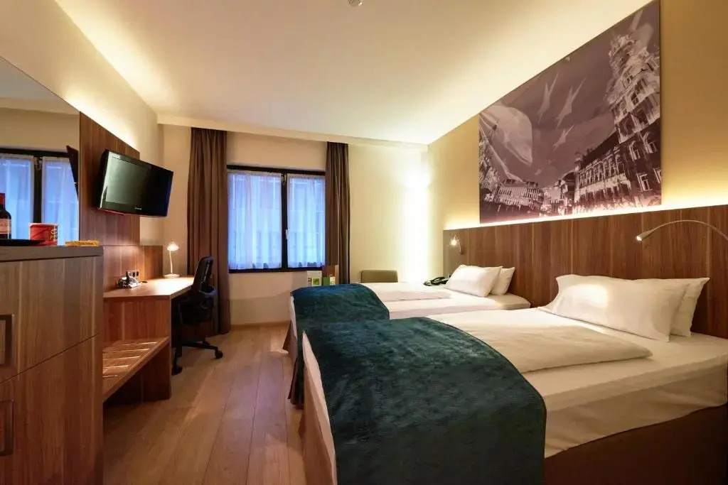 Holiday Inn Brussels Schuman by IHG