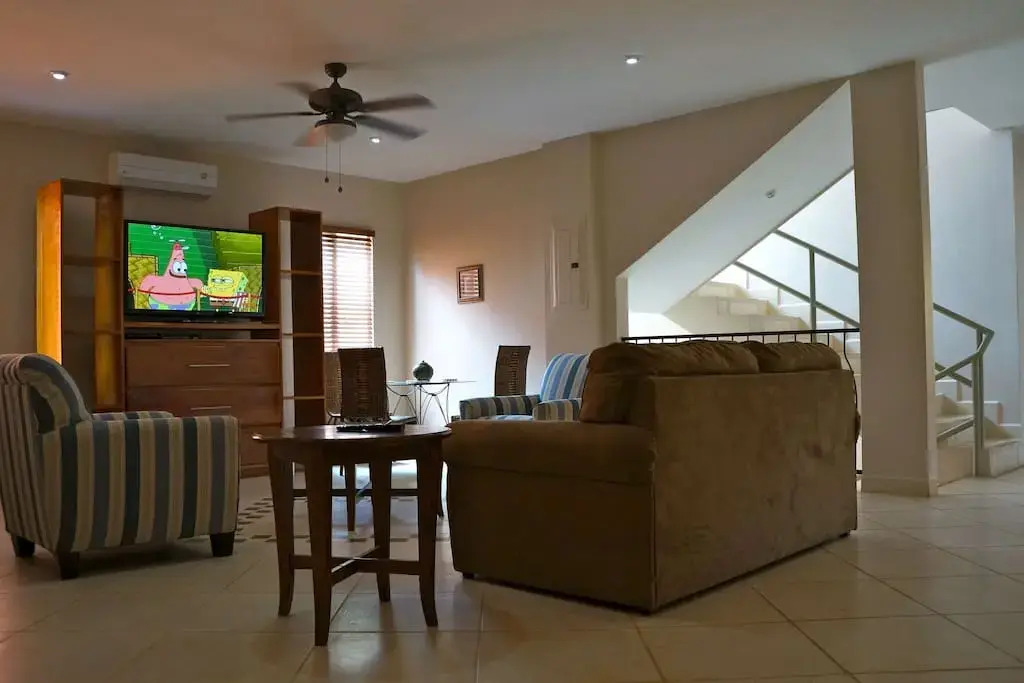 Large Beach House with RoofTop Ocean View Pool!!