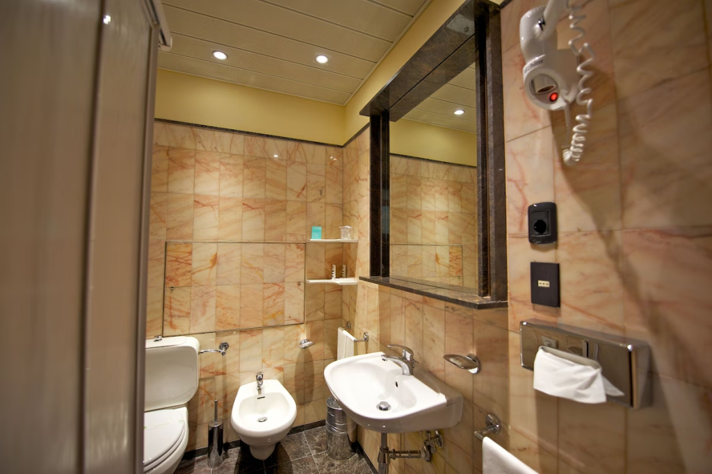 Отель Mercure Astoria Reggio Emilia