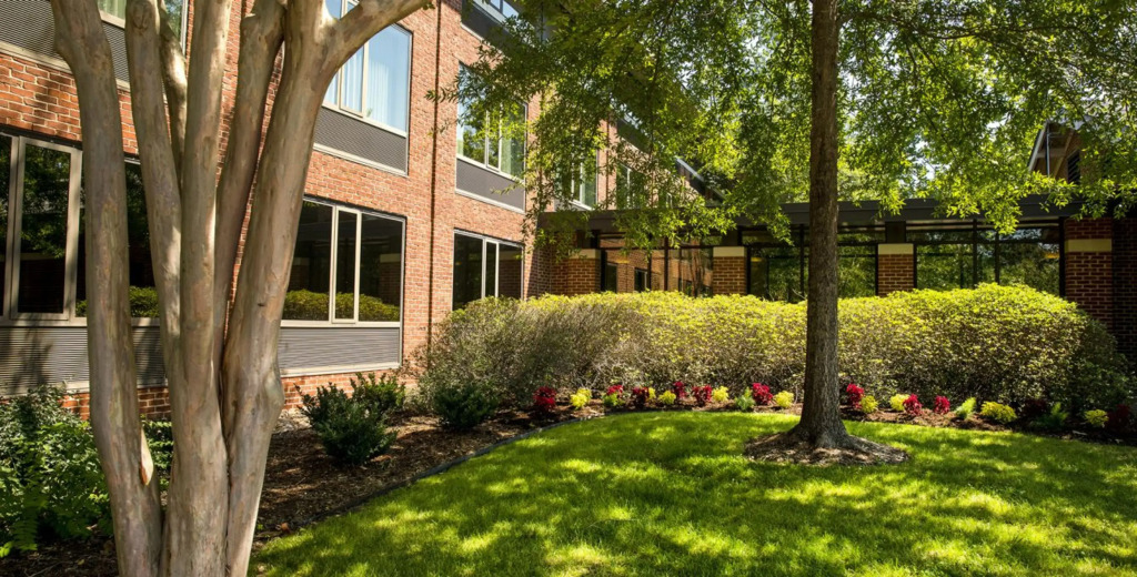 Williamsburg Woodlands Hotel & Suites, an official Colonial Williamsburg Hotel