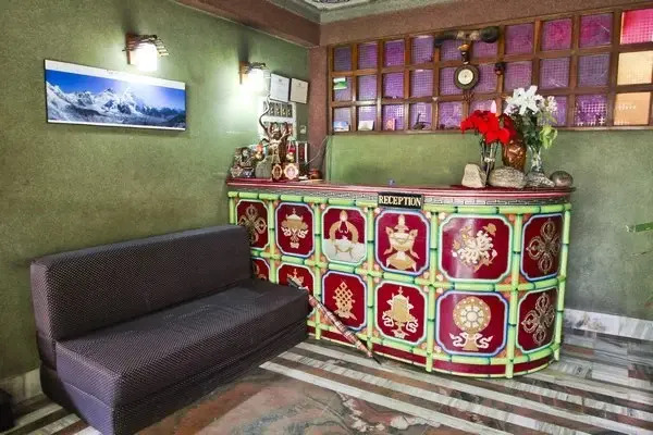 Hotel Golden Nest