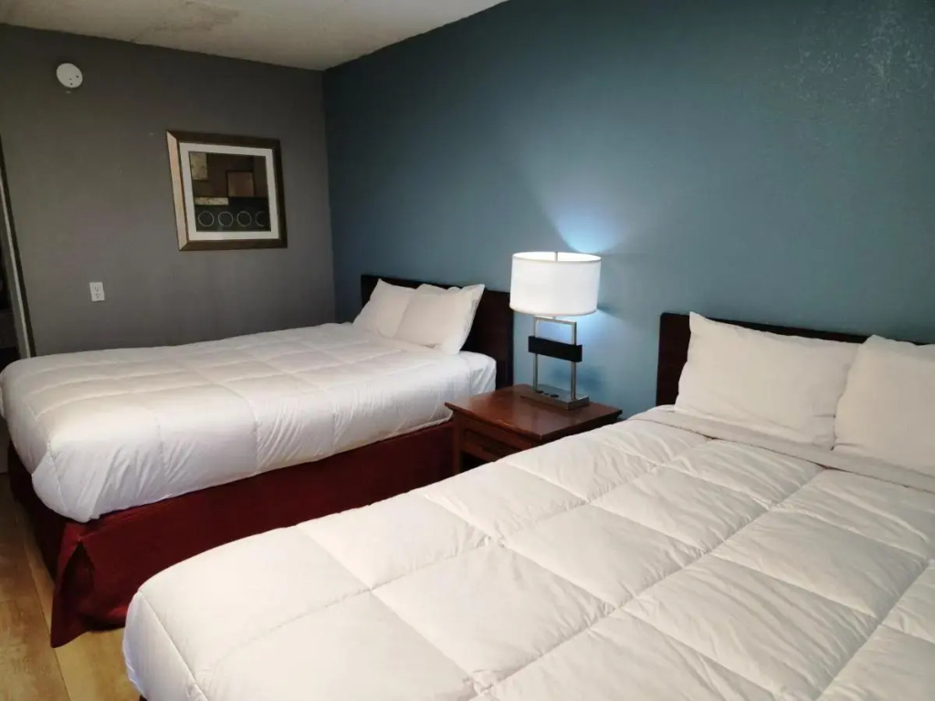 Econo Lodge Mena near Queen Wilhelmina State Park