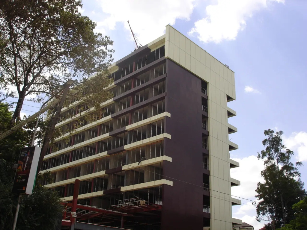 Swiss Lenana Mount Hotel