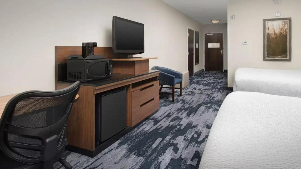 Fairfield Inn & Suites Baltimore BWI Airport