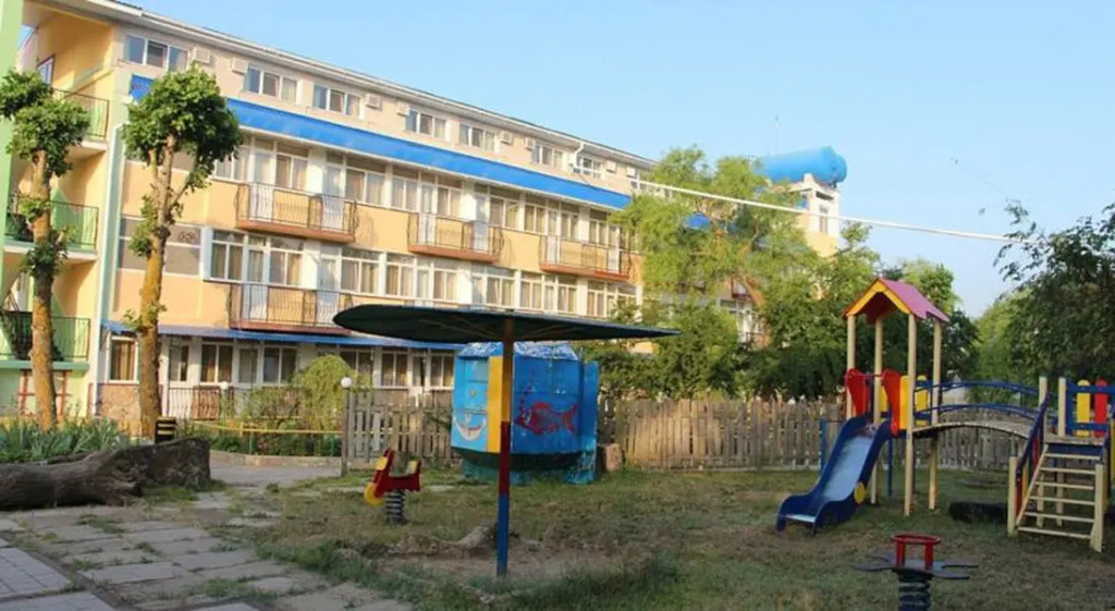 lazurny Bereg Hotel