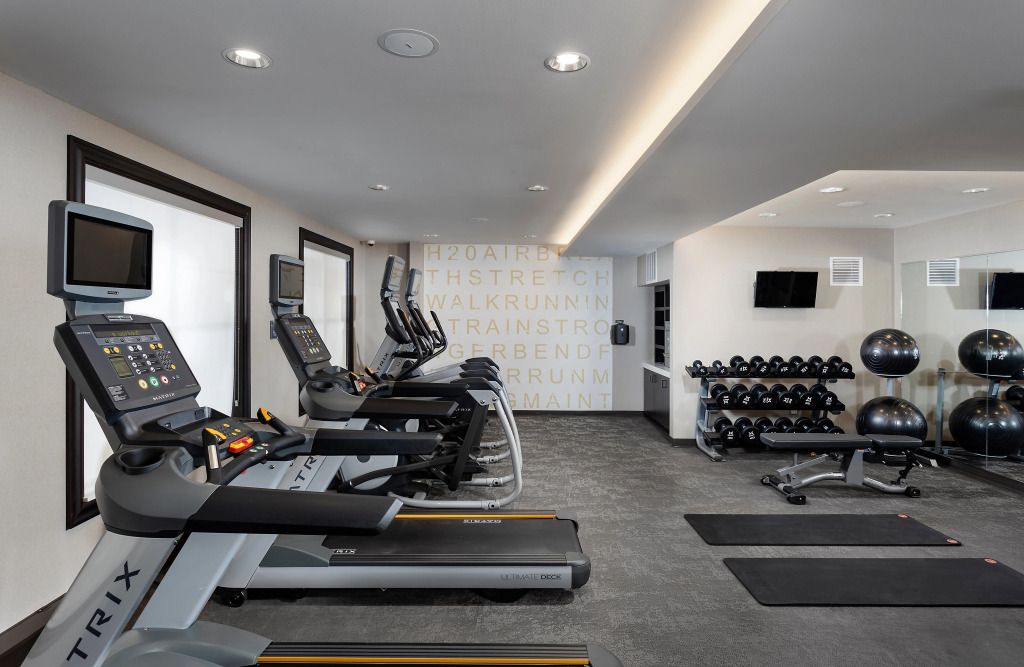 Residence Inn by Marriott Milwaukee Brookfield