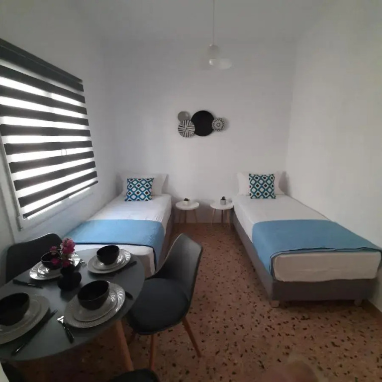 Flora Rooms & Apartments