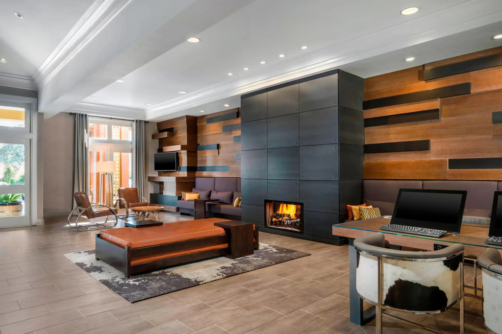 Marin Hilltop Hotel