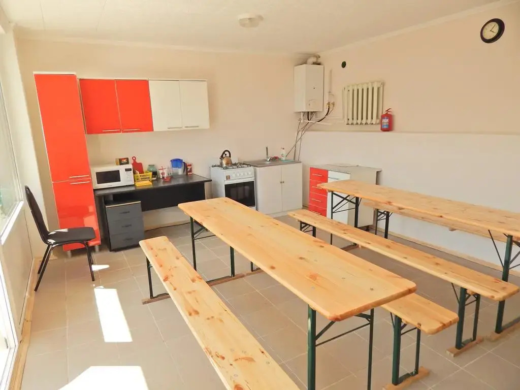 Hostel Gorkogo 72