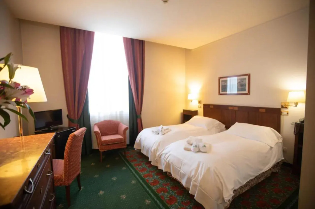 Hotel Candiani