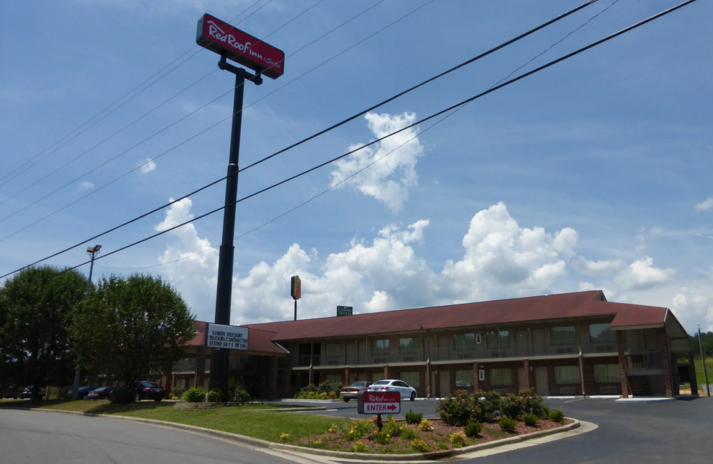 Sycamore Suites