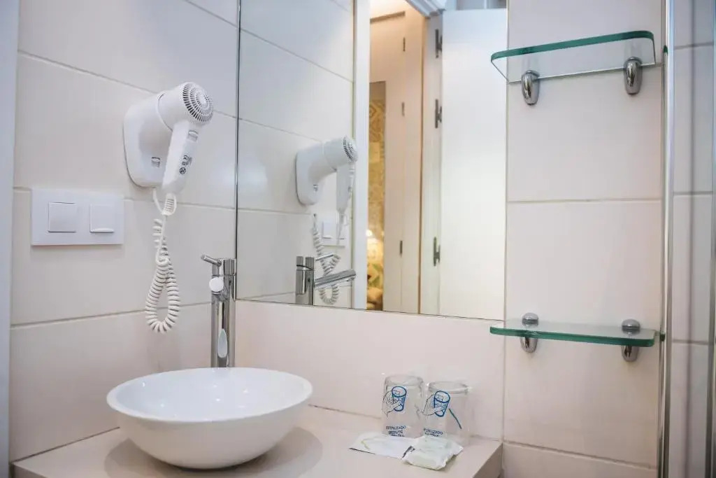 Hostal Marenostrum